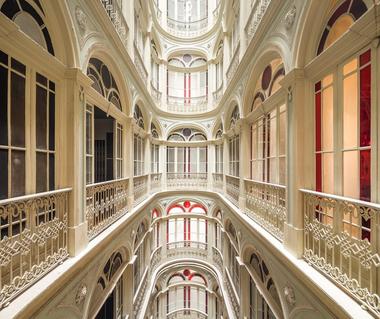 Chagas公寓改造，里斯本19世纪古典主义大楼 / João Tiago Aguiar Arquitectos