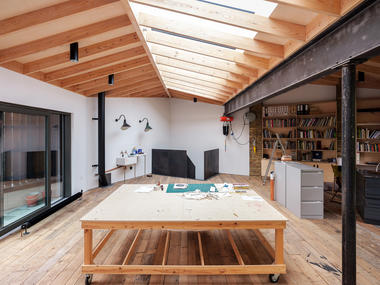 Gallery of Artist's Studio in Stepney in London / Martin Edwards Architects  - 11