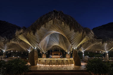 Gallery of Que Dua Restaurant / DDconcept  - 12