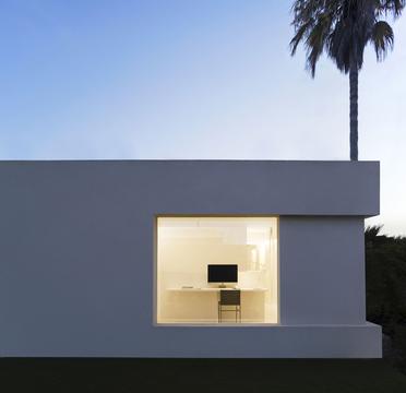 Gallery of House of Sand / Fran Silvestre Arquitectos  - 9
