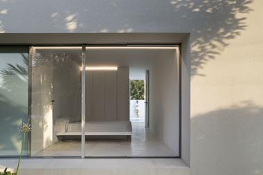 Gallery of House of Sand / Fran Silvestre Arquitectos  - 10