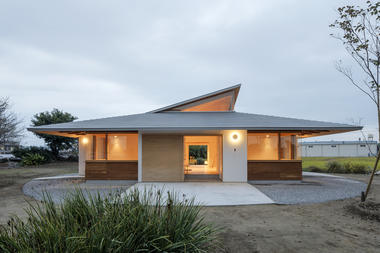 日本乡村U宅 / Shinta Hamada Architects