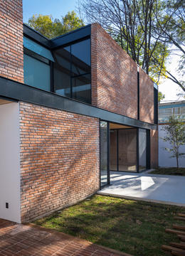 Gallery of Red House / TARA | Taller de Arquitectura  - 24