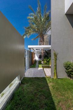 Gallery of Amwaj Villa / MORIQ  - 12