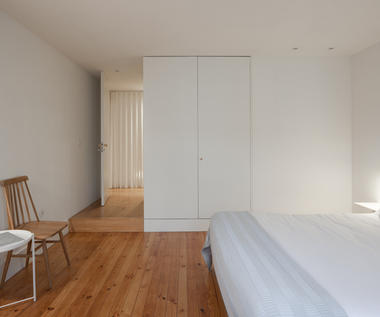 Gallery of Firmeza Apartment / Pablo Pita Arquitectos  - 15