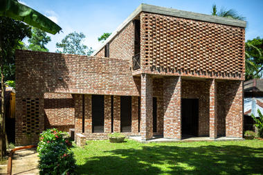 Gallery of Shikor Country House / Spatial Architects  - 2