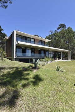 Galería de Casa Heimat / Casal Arquitectos  - 8