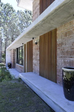 Galería de Casa Heimat / Casal Arquitectos  - 14