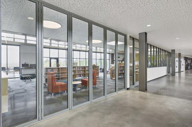 Gallery of Discovery High School / DLR Group  - 11