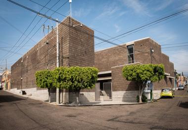 Gallery of Los Chocolates Community Development Center / Taller de Arquitectura Mauricio Rocha + Gabriela Carrillo  - 18