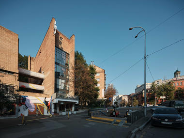 乌克兰Octo大楼，苏联医院改造 / Goldakovskiy Group Architects