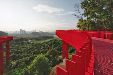 Se inaugura el Parque Forestal y Deportivo de Guangming en Shenzhen, China por TALLER Architects, LOLA y L+CC