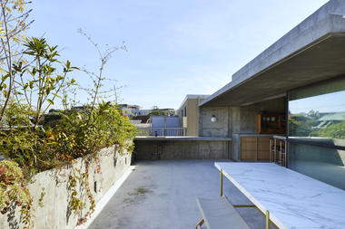 Gallery of House T / Suppose Design Office  - 25