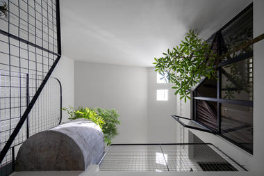 Gallery of Introvert House / O2 Design Atelier  + Choo Poo Liang Architect  - 10
