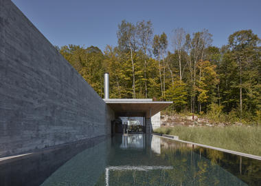 Gallery of Making Waves: Private Poolhouse Design  - 9