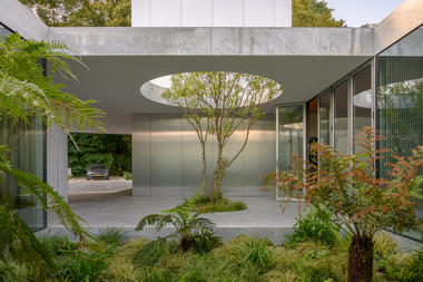 Villa cincuenta-cincuenta / Studioninedots