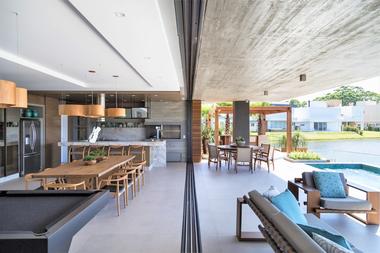 Casa Bluish / Studio Colnaghi Arquitetura