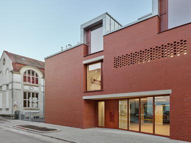 New Brick Daycare Center  / se\arch architekten