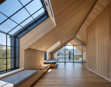 Gallery of Precious Talk House / JNDA  - 5