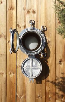 Gallery of Circular Openings: From Boats to Contemporary Architecture  - 15
