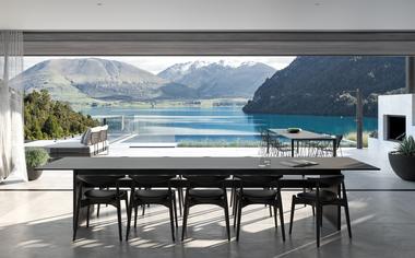 Gallery of New Zealand Luxury Lodge Features Panoramic Views of Lake Wakatipu  - 10