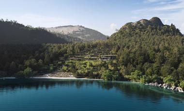 Gallery of New Zealand Luxury Lodge Features Panoramic Views of Lake Wakatipu  - 23