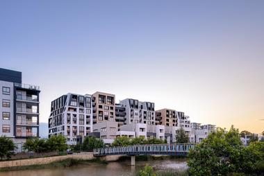 Gallery of Lumina Apartments / DKO Architecture  - 21