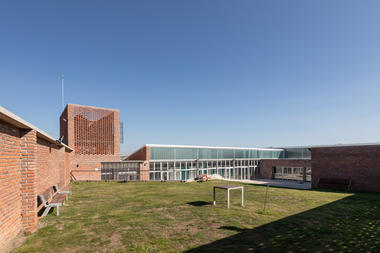 Galería de Centro educativo CBT Toledo / Juan Caorsi Castillo + ANEP - DSI  - 19
