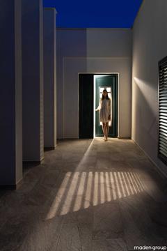 Gallery of The Hill House / Maden GROUP  - 7