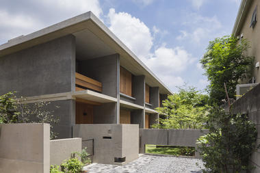 House in Koishikawa / Tamotsu Teshima Architect & Associates