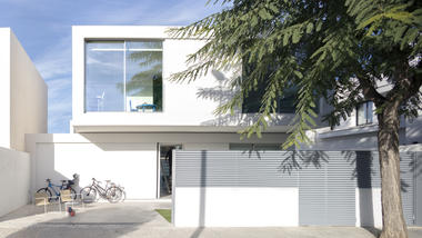 Casa Hen / Valero y Ochando arquitectura