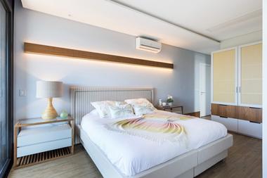 Gallery of Bluish House / Studio Colnaghi Arquitetura  - 18