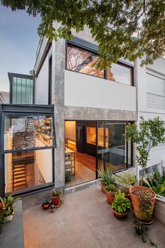 RMS House / Buso Estúdio + Pedrisco