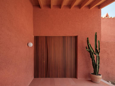 Galeria de Casa Lover's / Isla Architects  - 13