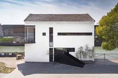 Tea Room Floating by the River / DCDSAA Dianchuan Architecture Office