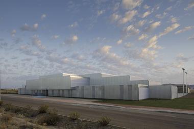 Gallery of Brigadas & Promedio Centro Industrial Building / Estudio Arquitectura Hago  - 17