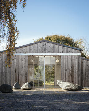Gallery of Art Barn / Thomas Randall-Page  - 8