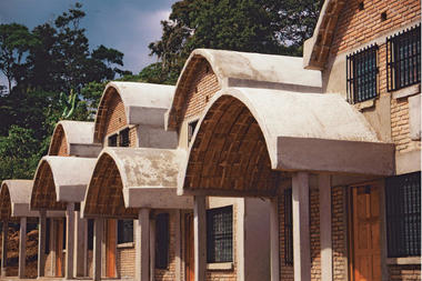 Galería de Muere Carlos Gonzalez Lobo, exponente de la arquitectura social y participativa en México  - 1