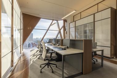Gallery of RCC Headquarters / Foster + Partners  - 30