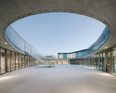 Escola Jean Rostand / SAM architecture