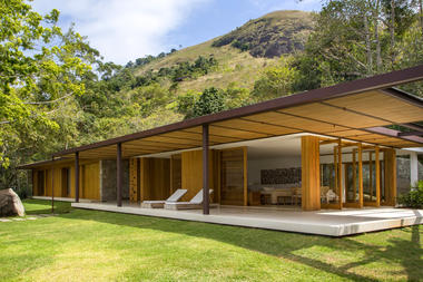 Indah House / Siqueira + Azul Arquitetura