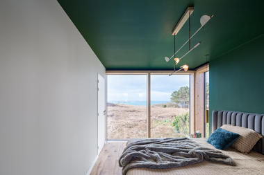 Galeria de Casa Stilt / B.HOUSSAIS Architecture  - 16