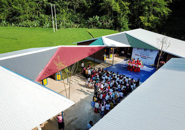 Gallery of Ban Ly School  / 1+1>2 Architects  - 2