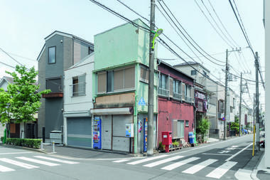 The Japanese Pavilion at the 2021 Venice Biennale Addresses Mass Consumption and Reusability 