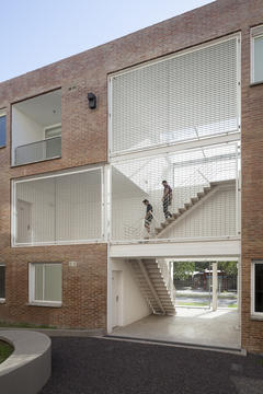 Gallery of Baigorria Residential Building / BBOA - Balparda Brunel Oficina de Arquitectura  - 3