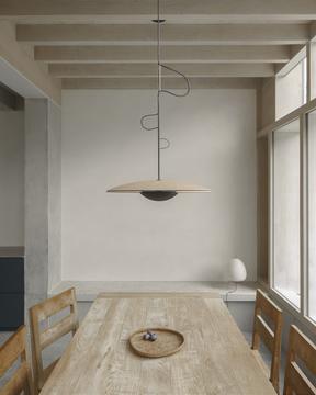 Galeria de Casa Concrete Plinth / DGN studio  - 15