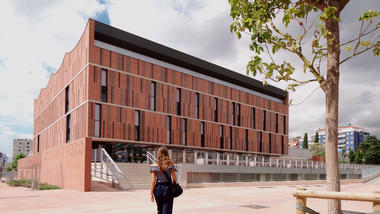 Camp del Ferro: El nuevo polideportivo de Barcelona