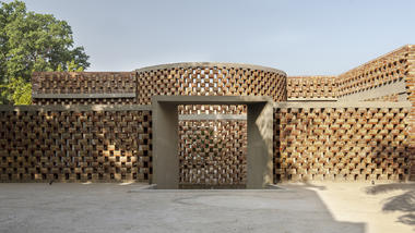 A Casa de Tijolos / RLDA