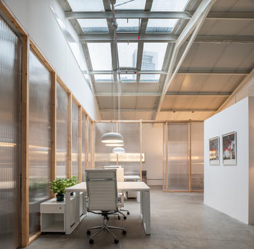Oficinas Magnolias 95 / De la Hoz Estudio