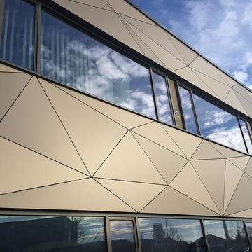 Placa exterior de fibra de natural - Meteon® Metallics de Trespa